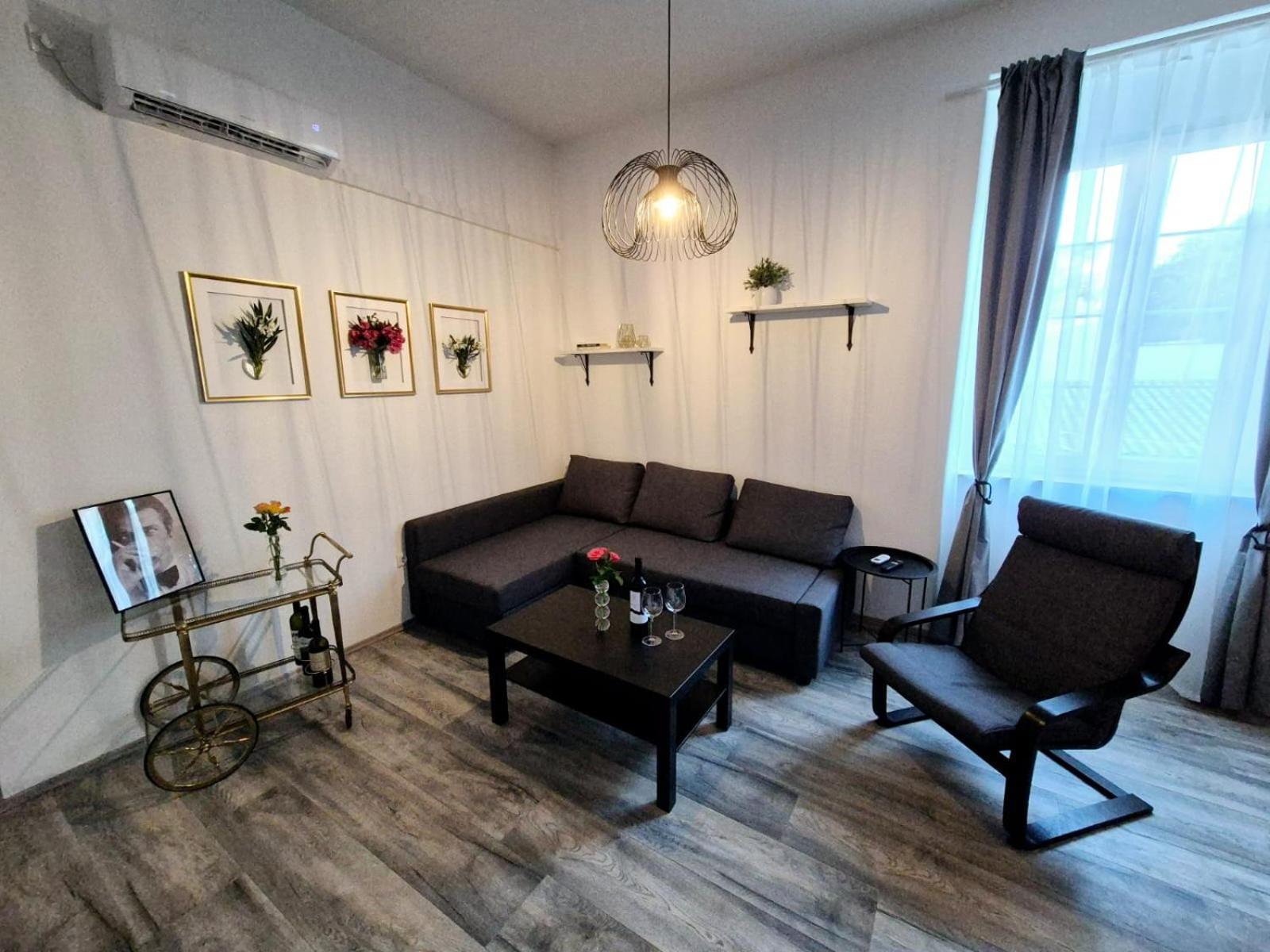 Apartment Holiday Apartment Pula