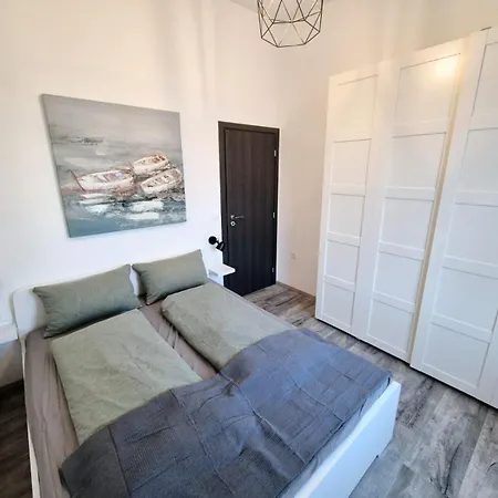Holiday Apartment Pula Exterior photo