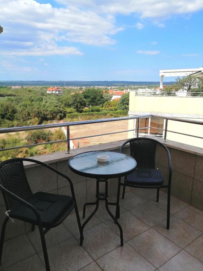 Apartman Holiday Apartment Póla