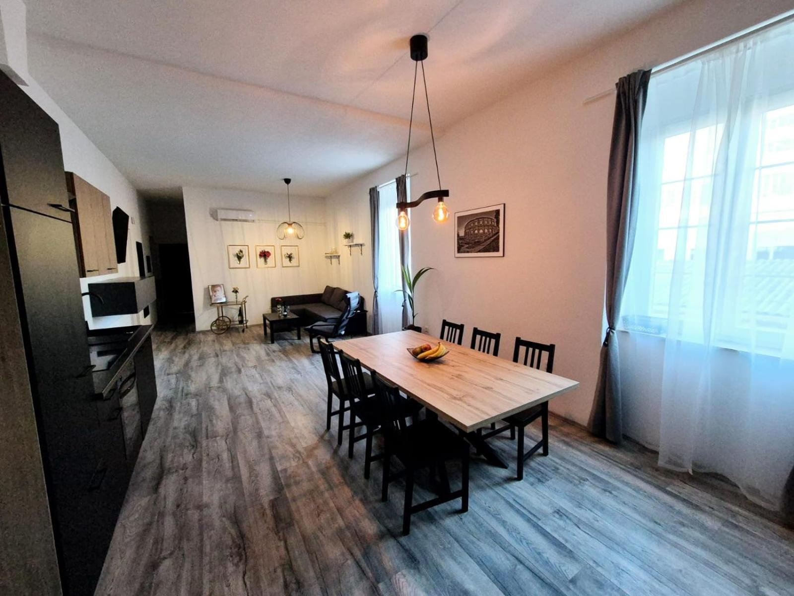 Apartman Holiday Apartment Pula